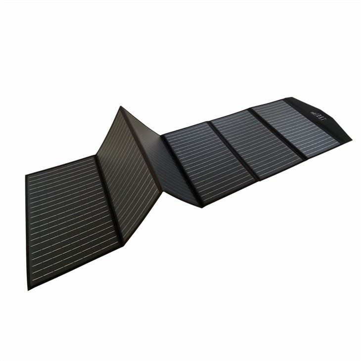 Große faltbare Solarpanel