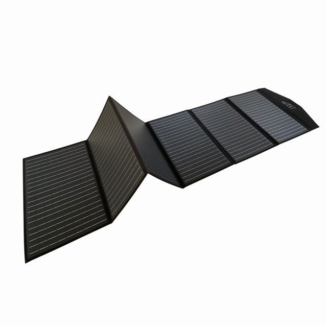 Große faltbare Solarpanel