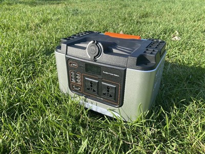 Tragbares Kraftwerk 700W